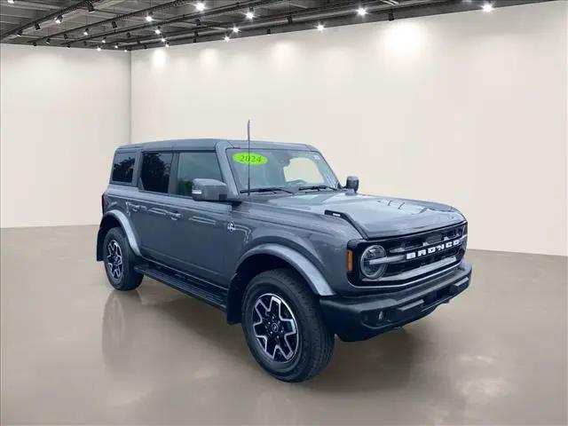 2024 Ford Bronco Outer Banks for sale in Williamsville, NY