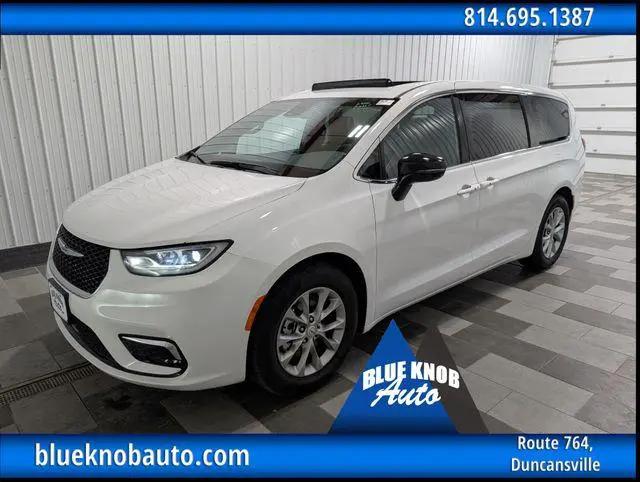2026 Chrysler Pacifica Limited for sale in Duncansville, PA