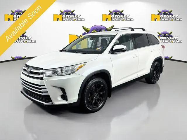 2019 Toyota Highlander LE for sale in Michigan Center, MI