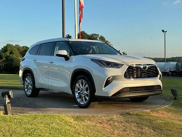 2023 Toyota Highlander Limited for sale in Canton, GA