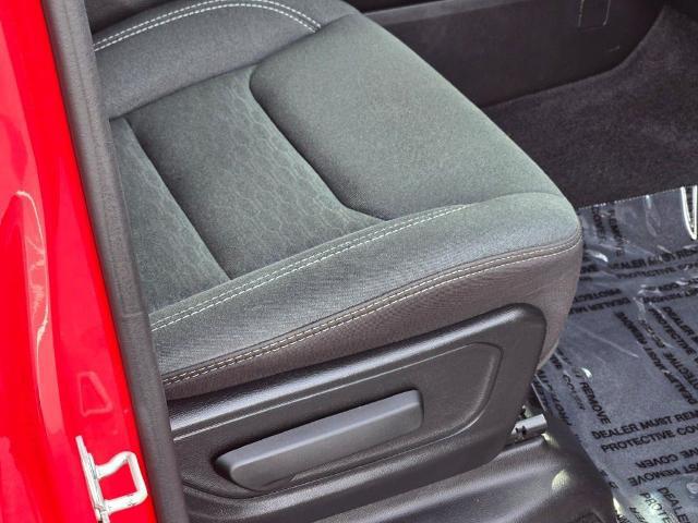 2025 Ram 1500 Big Horn Crew Cab 4x4 57 Box
