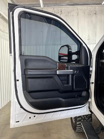 2017 Ford F-250 Platinum