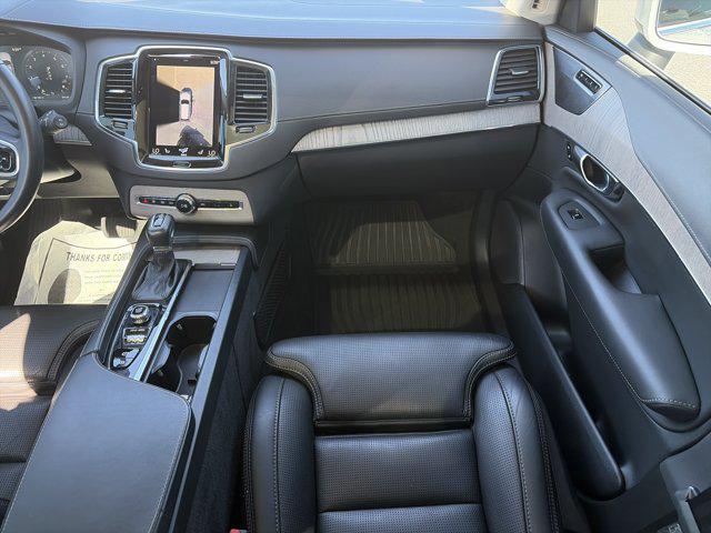 2021 Volvo XC90 T6 Inscription 6 Passenger