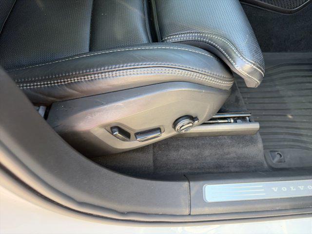 2021 Volvo XC90 T6 Inscription 6 Passenger