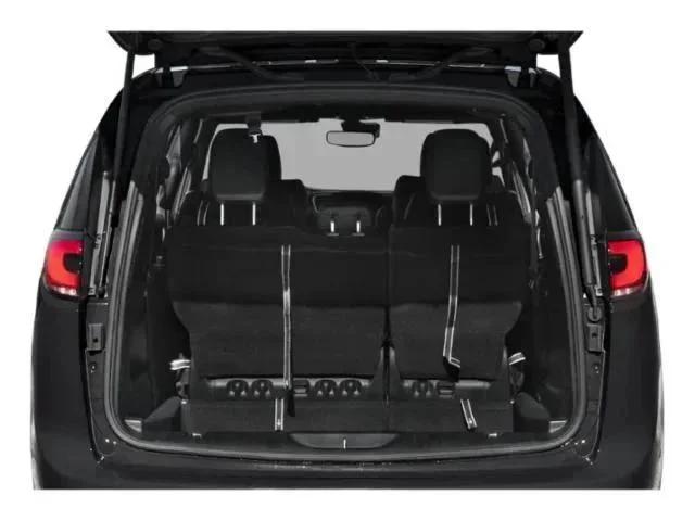 2026 Chrysler Pacifica Select AWD