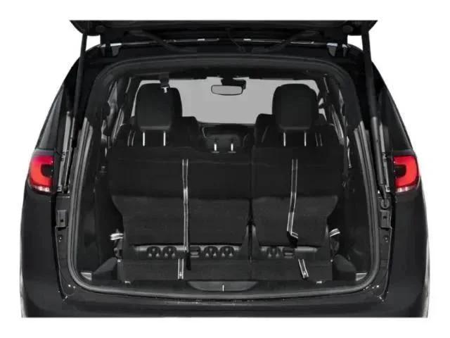 2026 Chrysler Pacifica Select AWD
