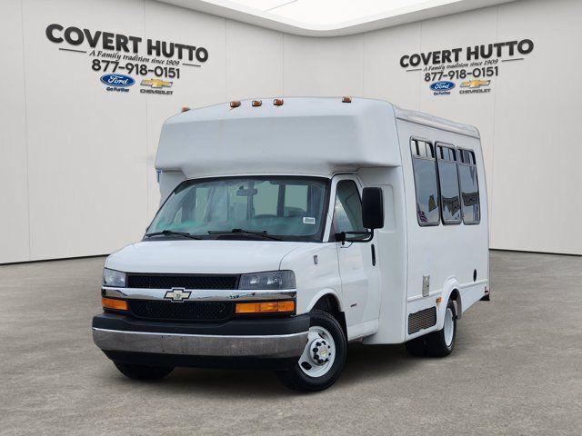 2016 Chevrolet Express Cutaway 3500 Diesel for sale in Austin, TX