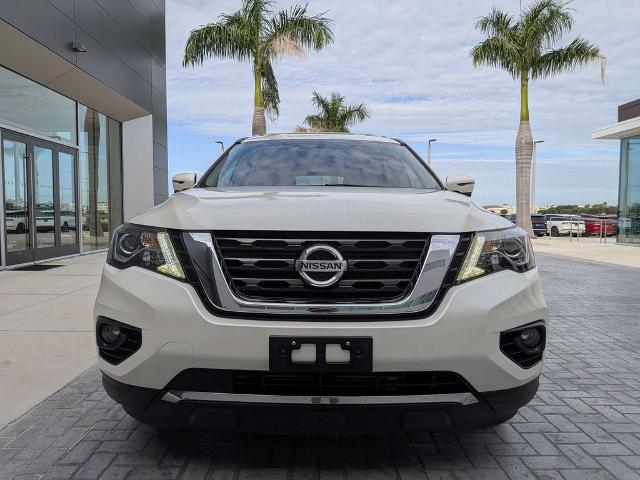 2017 Nissan Pathfinder SL