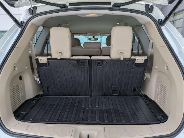 2017 Nissan Pathfinder SL