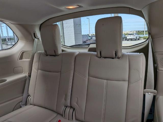 2017 Nissan Pathfinder SL