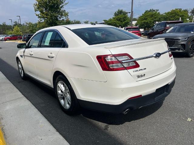 2017 Ford Taurus SEL
