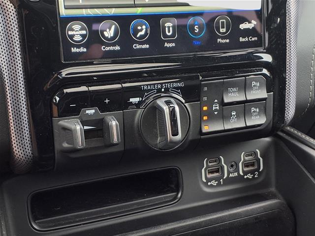 2021 Ram 1500 Limited Crew Cab 4x4 57 Box