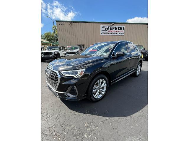 2025 Audi Q3 Premium 45 TFSI S line quattro Tiptronic for sale in Danville, WV