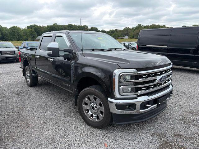 2024 Ford F-250 LARIAT for sale in Grove City, PA
