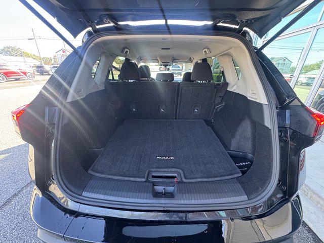 2025 Nissan Rogue S FWD