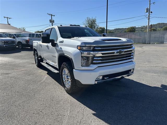 2020 Chevrolet Silverado 2500HD 4WD Crew Cab Standard Bed High Country for sale in JEFFERSON, WV