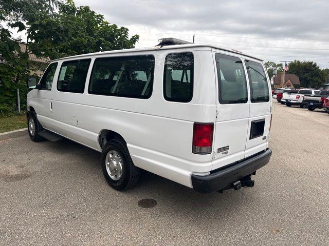 2014 Ford E-350 Super Duty Unknown