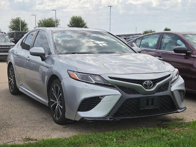 2018 Toyota Camry SE for sale in Belleville, WI