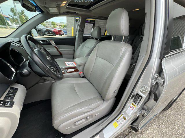 2013 Toyota Highlander Limited V6