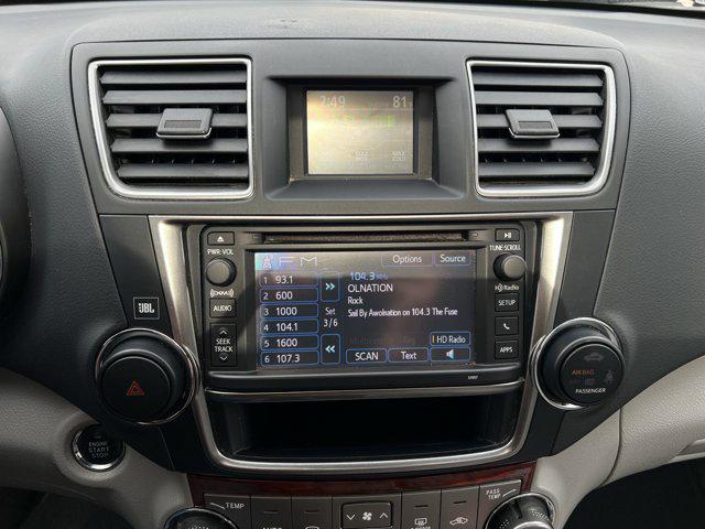 2013 Toyota Highlander Limited V6