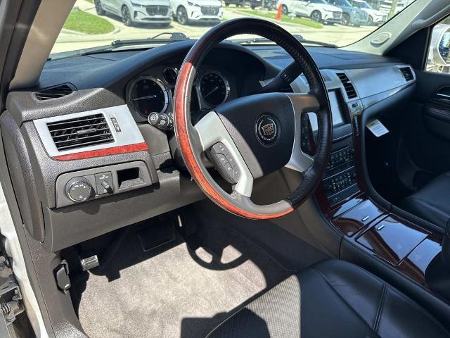 2012 Cadillac Escalade Luxury