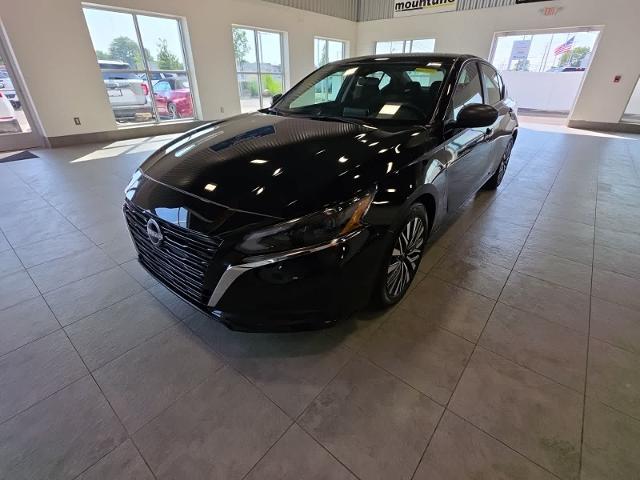 2025 Nissan Altima SV FWD for sale in Sterling Heights, MI