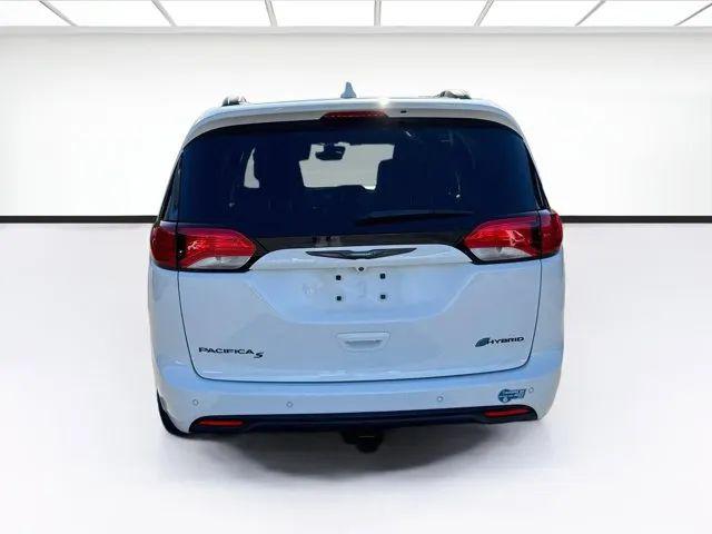 2020 Chrysler Pacifica Hybrid Limited