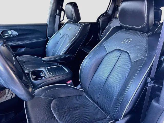 2020 Chrysler Pacifica Hybrid Limited