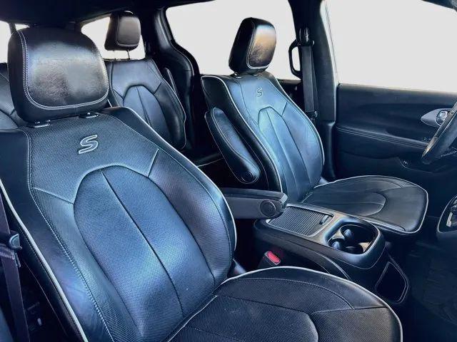 2020 Chrysler Pacifica Hybrid Limited