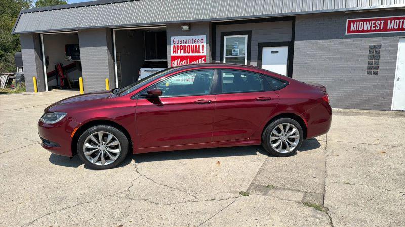 2015 Chrysler 200 S