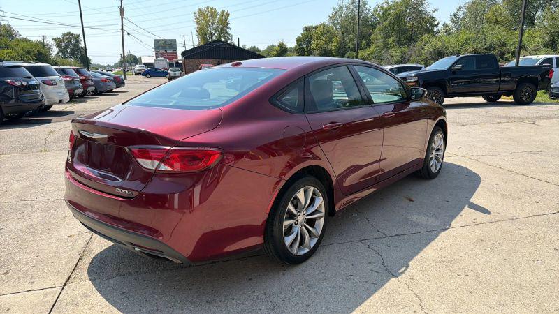 2015 Chrysler 200 S