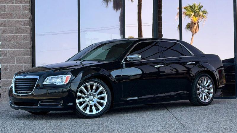 2014 Chrysler 300 Uptown Edition