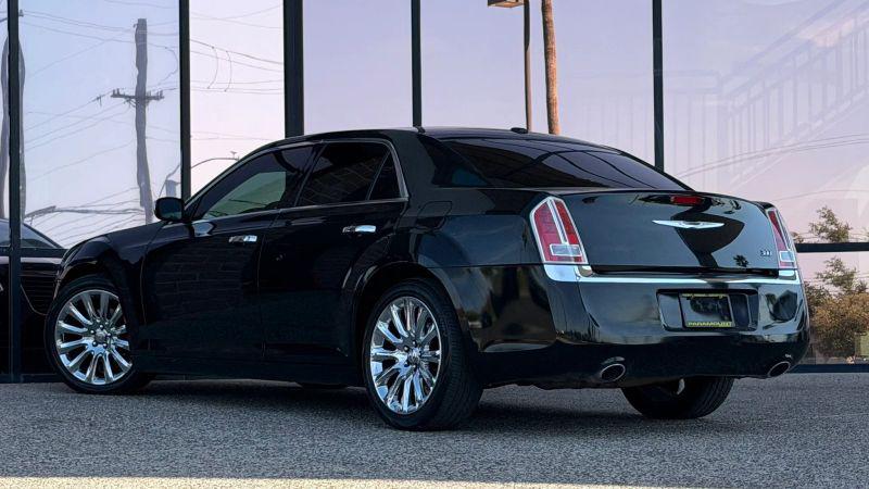 2014 Chrysler 300 Uptown Edition