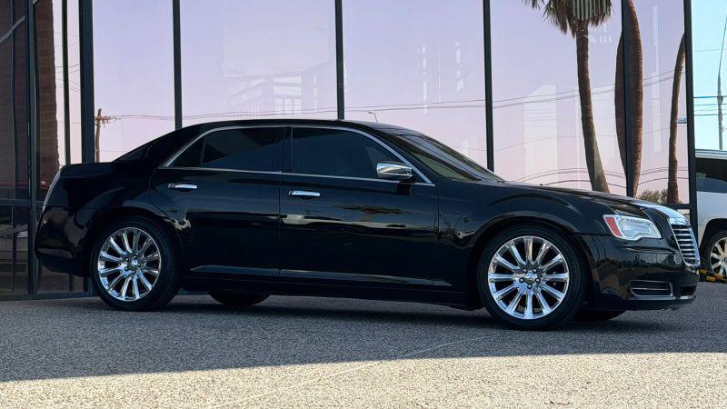 2014 Chrysler 300 Uptown Edition
