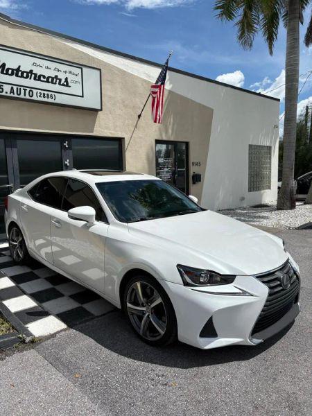 2018 Lexus IS 300 300