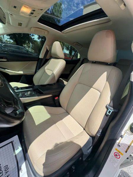 2018 Lexus IS 300 300