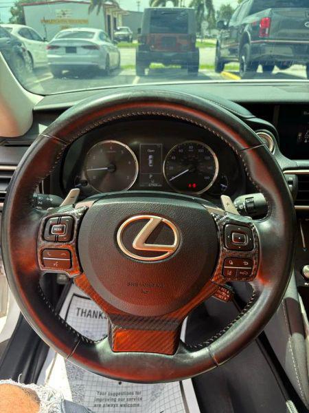2018 Lexus IS 300 300