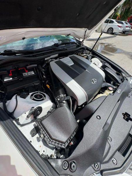2018 Lexus IS 300 300