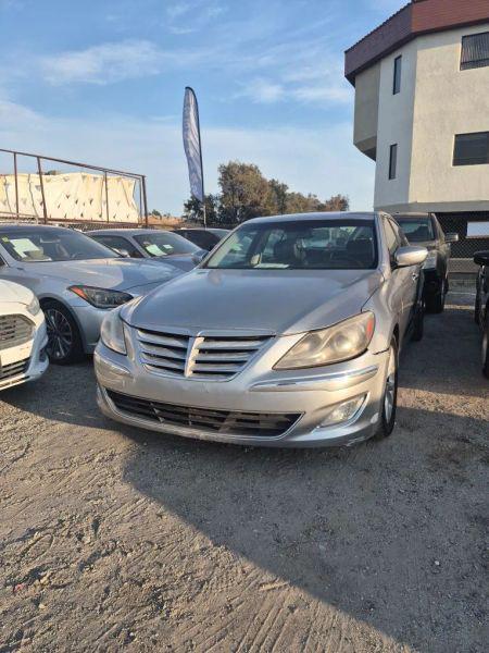 2013 Hyundai Genesis 3.8 for sale in Harbor City, CA