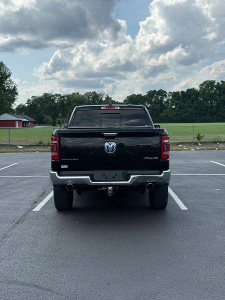 2019 Ram 1500 Limited Crew Cab 4x4 57 Box