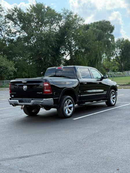 2019 Ram 1500 Limited Crew Cab 4x4 57 Box