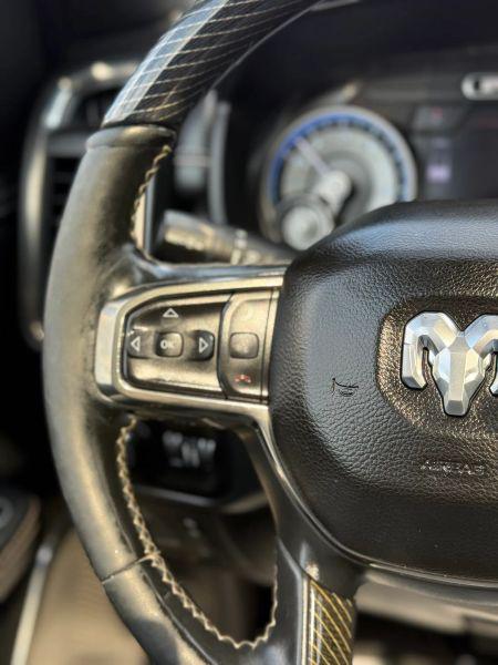 2019 Ram 1500 Limited Crew Cab 4x4 57 Box