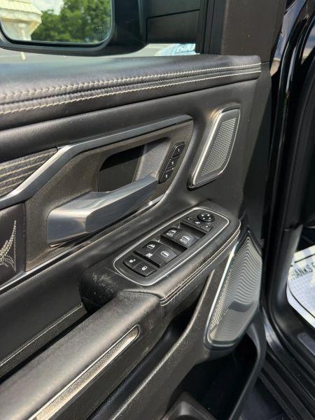 2019 Ram 1500 Limited Crew Cab 4x4 57 Box