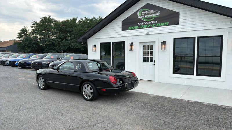 2003 Ford Thunderbird Base