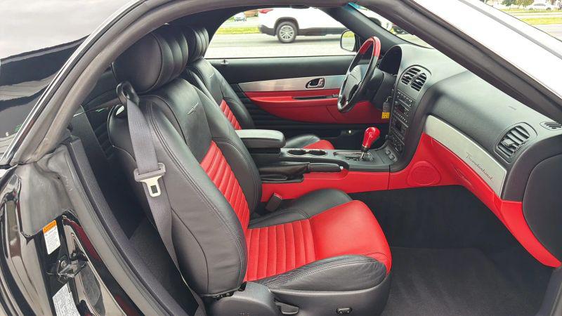 2003 Ford Thunderbird Base