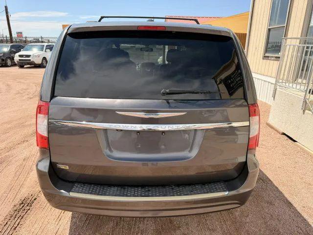 2015 Chrysler Town & Country Touring