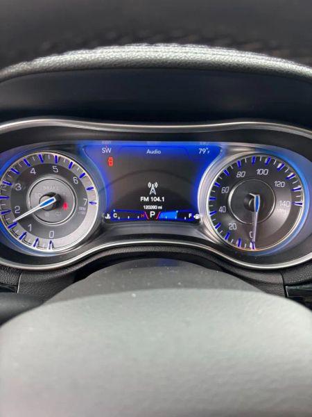 2023 Chrysler 300 Touring