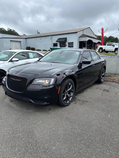 2023 Chrysler 300 Touring