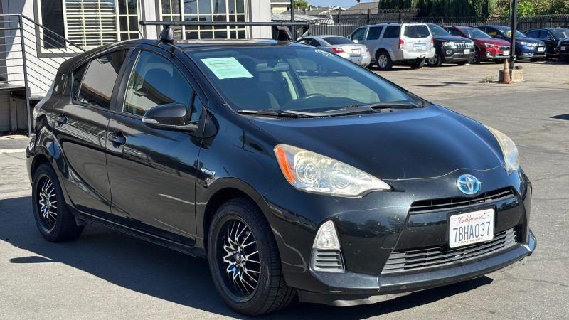 2013 Toyota Prius c Three for sale in Bell, CA