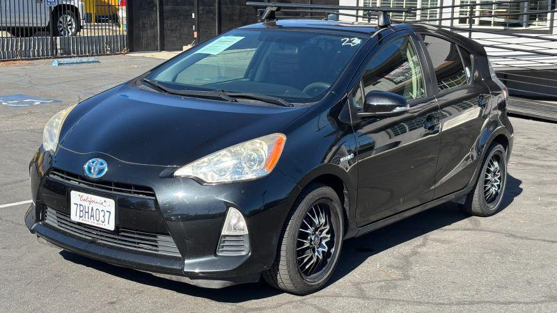 2013 Toyota Prius c Three